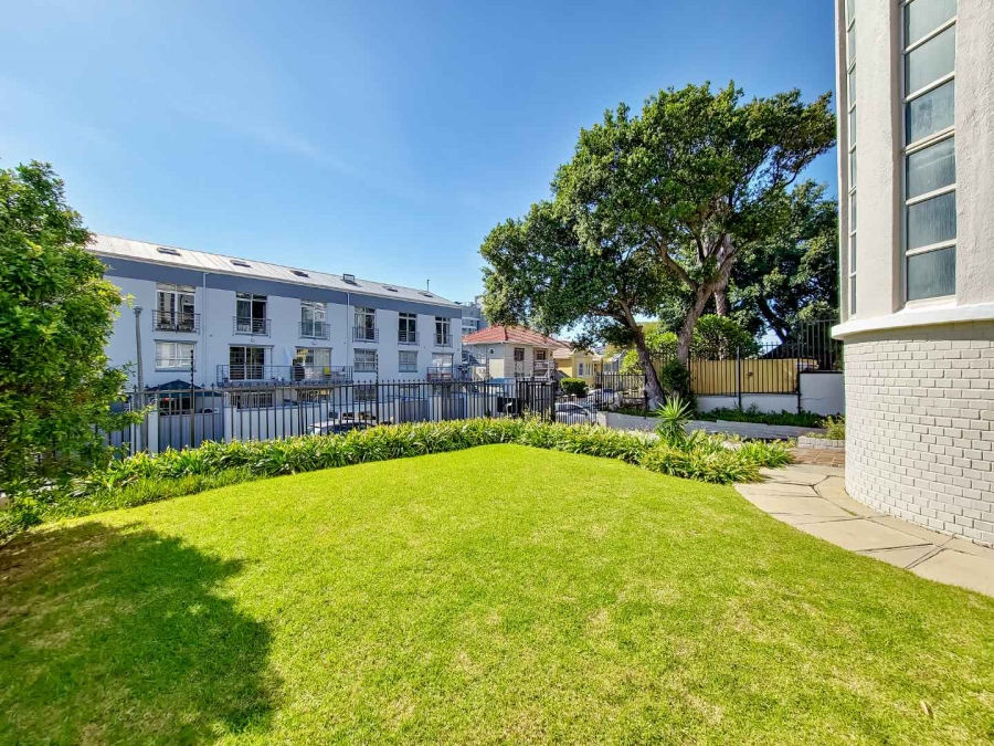 To Let 0 Bedroom Property for Rent in Green Point Western Cape